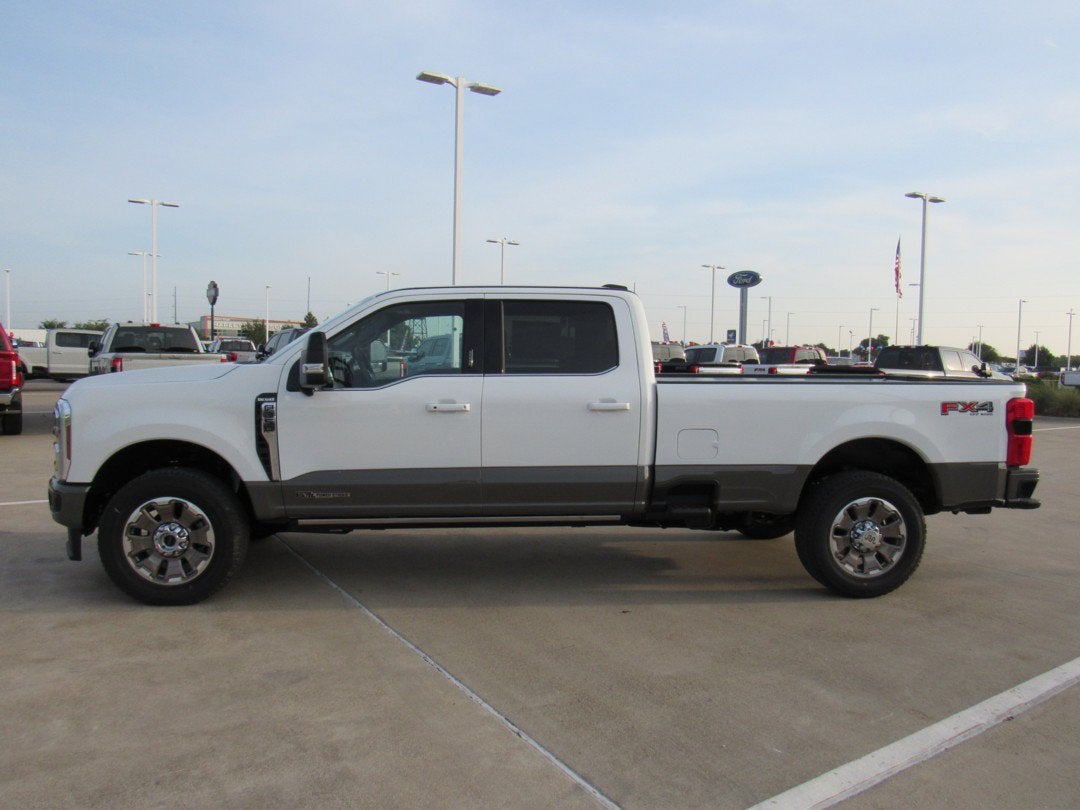 2026 Ford Super Duty F-350 SRW King Ranch