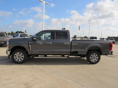 2026 Ford Super Duty F-350 SRW LARIAT