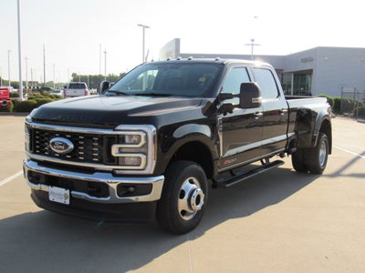 2026 Ford Super Duty F-350 DRW LARIAT