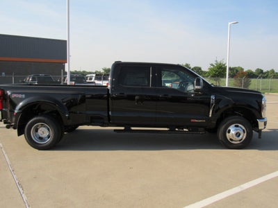 2026 Ford Super Duty F-350 DRW LARIAT