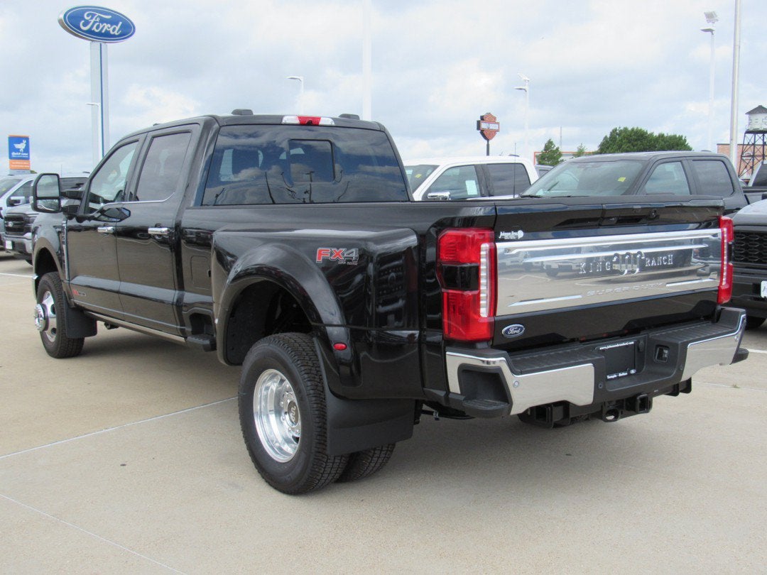 2026 Ford Super Duty F-350 DRW King Ranch