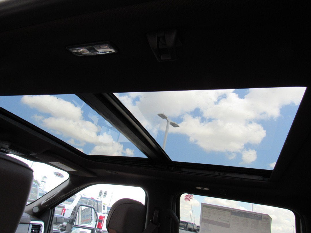 2026 Ford Super Duty F-350 DRW King Ranch