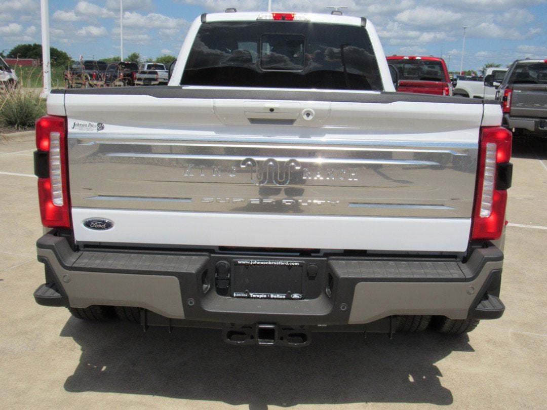 2026 Ford Super Duty F-350 DRW King Ranch
