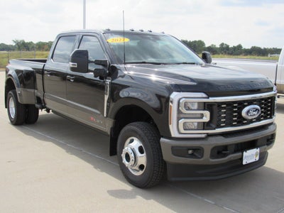 2027 Ford Super Duty F-350 DRW King Ranch