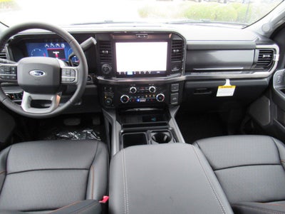 2026 Ford Super Duty F-350 DRW LARIAT