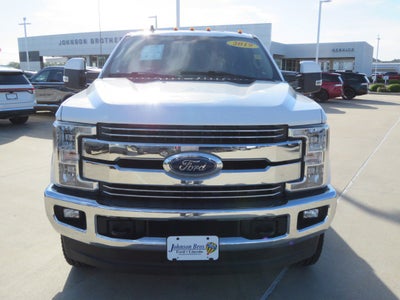 2019 Ford Super Duty F-350 DRW LARIAT