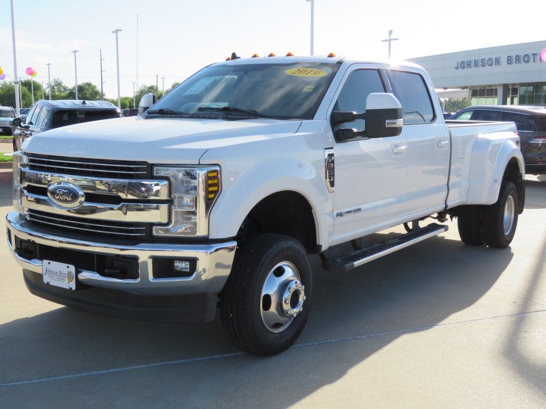 2019 Ford Super Duty F-350 DRW LARIAT