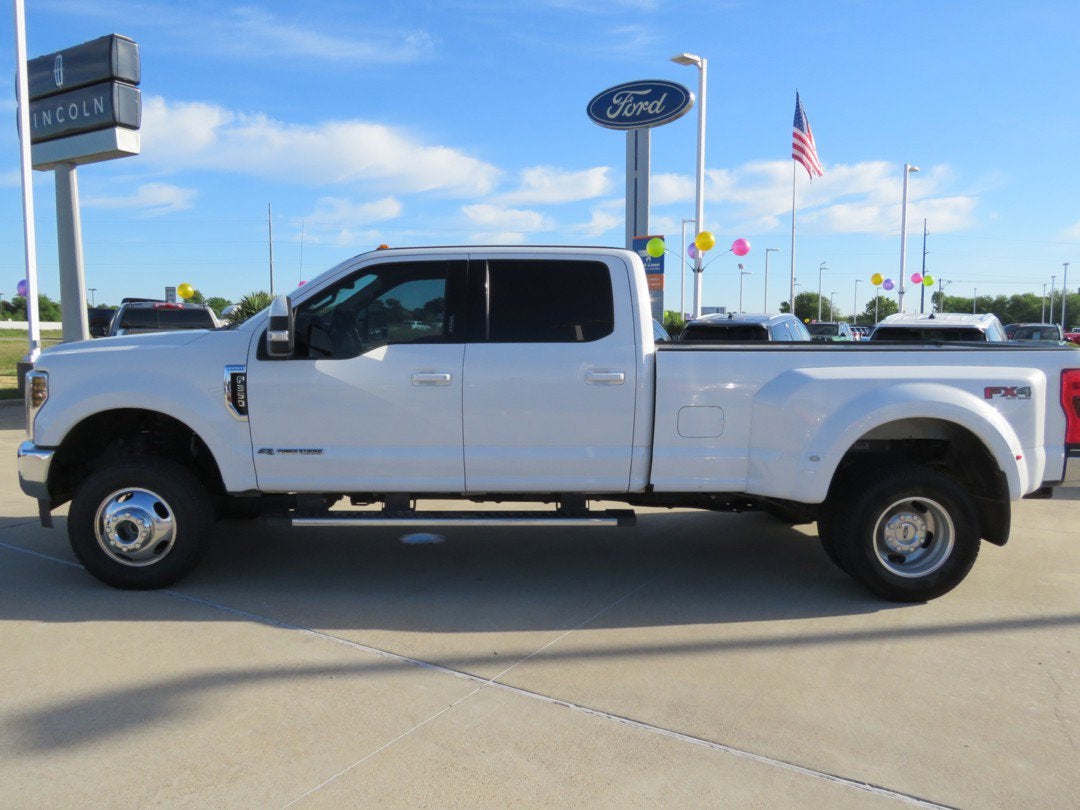 2019 Ford Super Duty F-350 DRW LARIAT