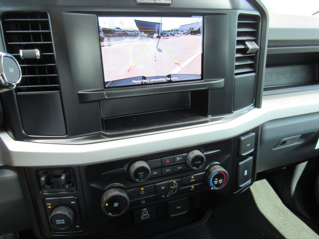 2026 Ford Super Duty F-350 DRW XL