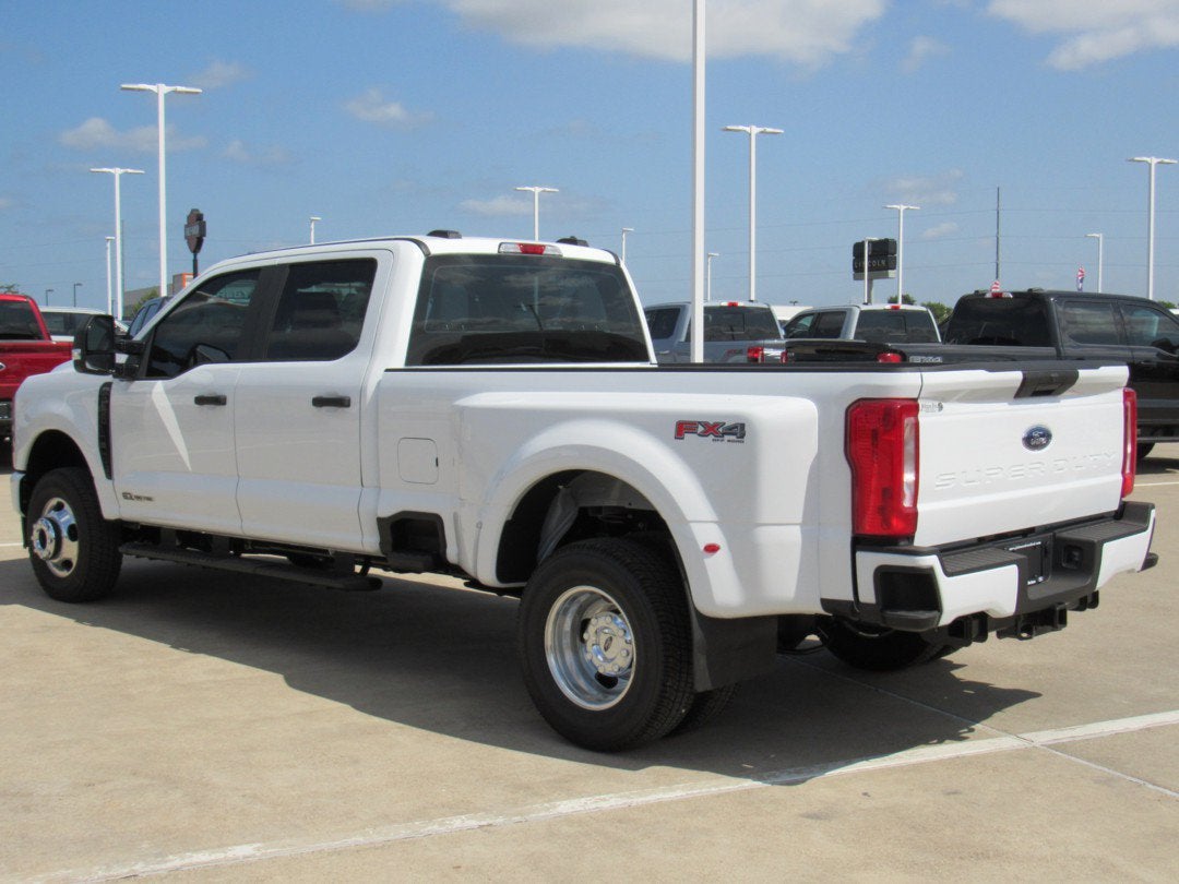2026 Ford Super Duty F-350 DRW XL
