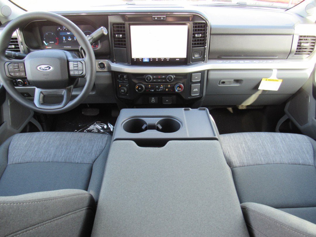 2026 Ford Super Duty F-350 DRW XLT