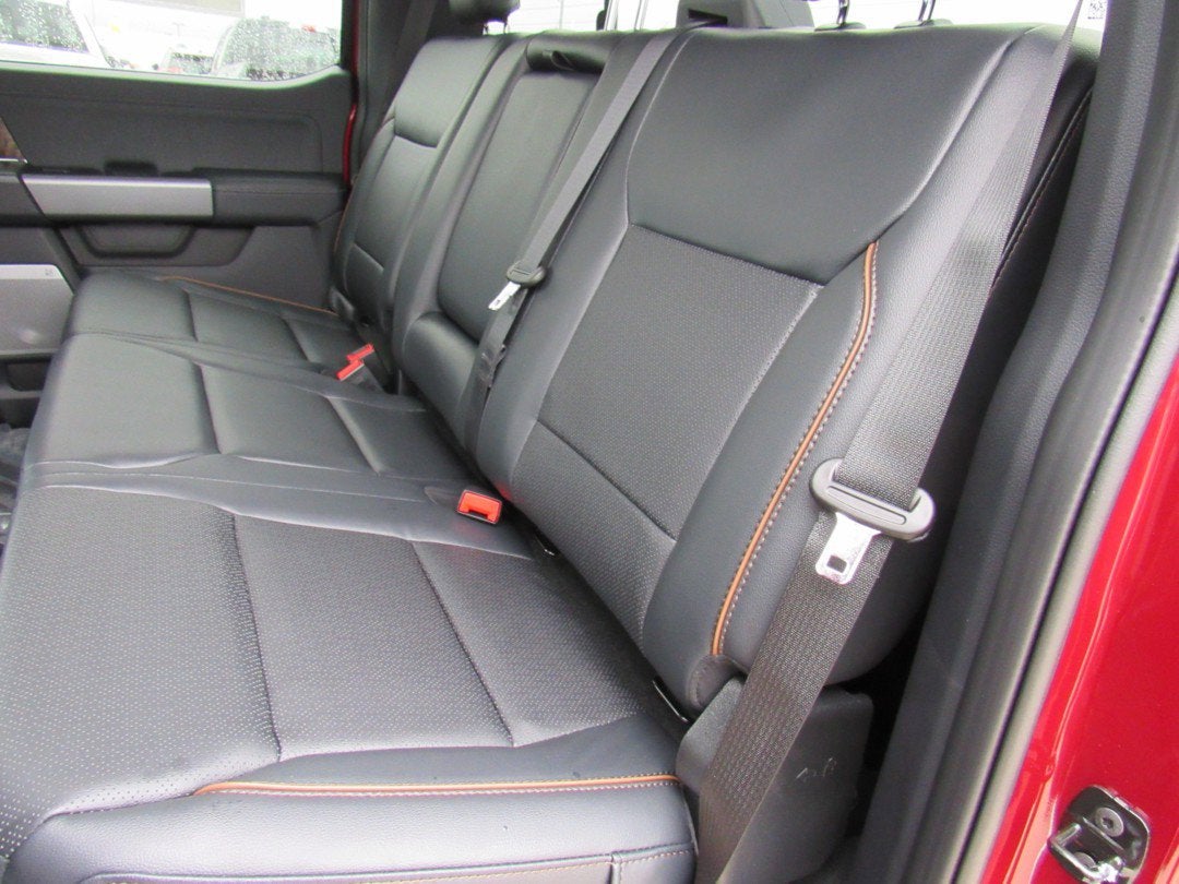 2026 Ford Super Duty F-350 DRW LARIAT
