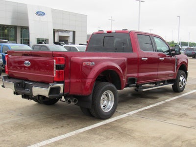 2026 Ford Super Duty F-350 DRW LARIAT