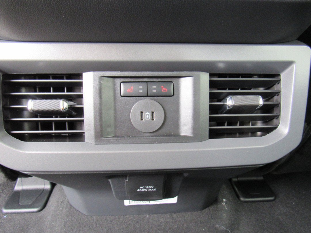 2026 Ford Super Duty F-350 DRW LARIAT