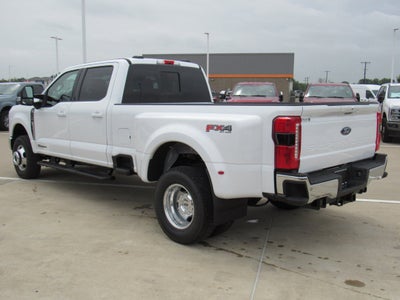 2026 Ford Super Duty F-350 DRW LARIAT