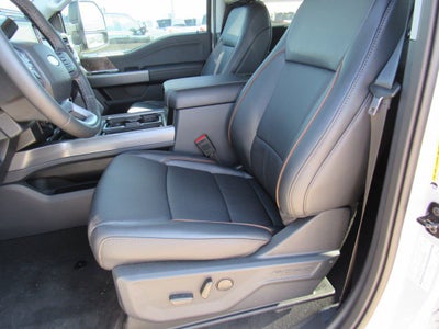 2026 Ford Super Duty F-350 DRW LARIAT