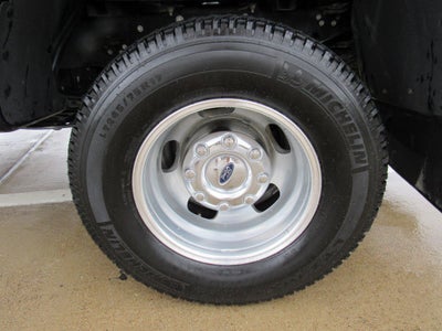 2023 Ford Super Duty F-350 DRW LARIAT