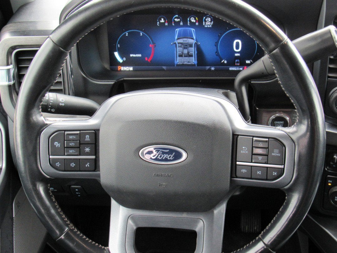 2023 Ford Super Duty F-350 DRW LARIAT