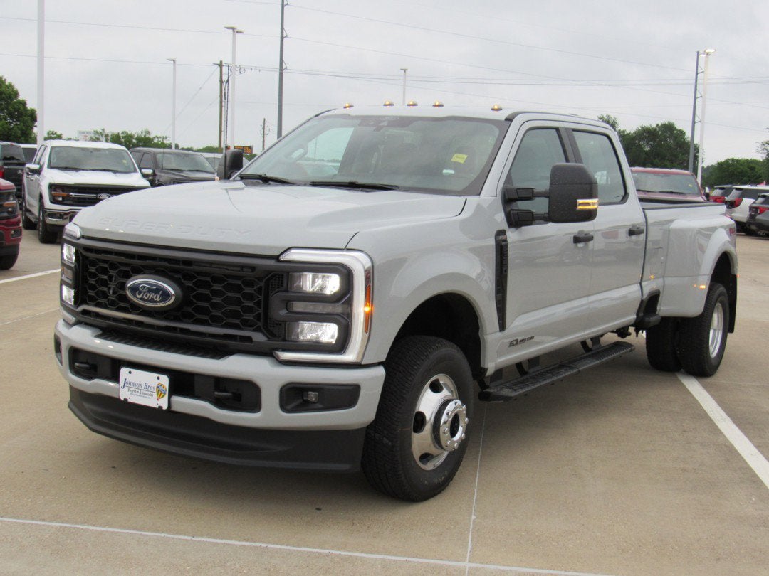 2026 Ford Super Duty F-350 DRW XL