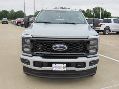 2026 Ford Super Duty F-350 DRW XL