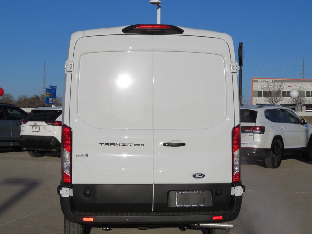 2026 Ford Transit Cargo Van Base