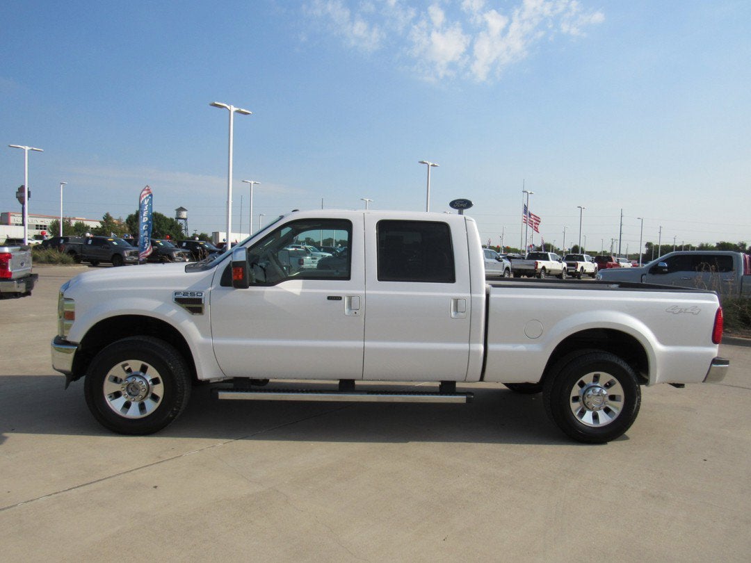 2010 Ford Super Duty F-250 SRW Lariat