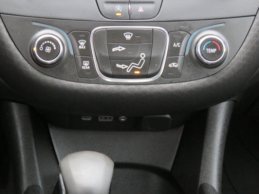 2021 Chevrolet Malibu LS