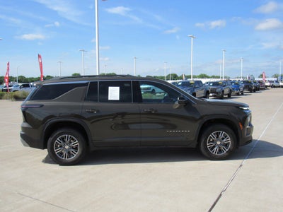 2024 Chevrolet Traverse FWD LT