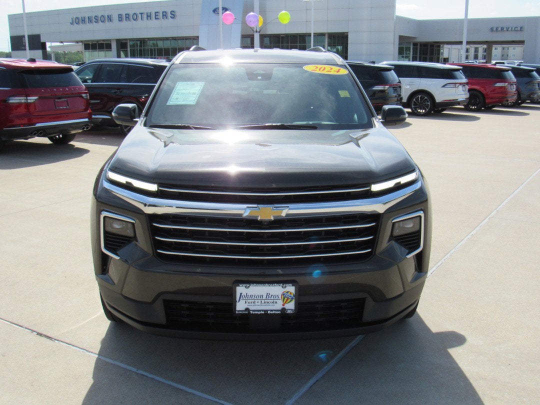 2024 Chevrolet Traverse FWD LT