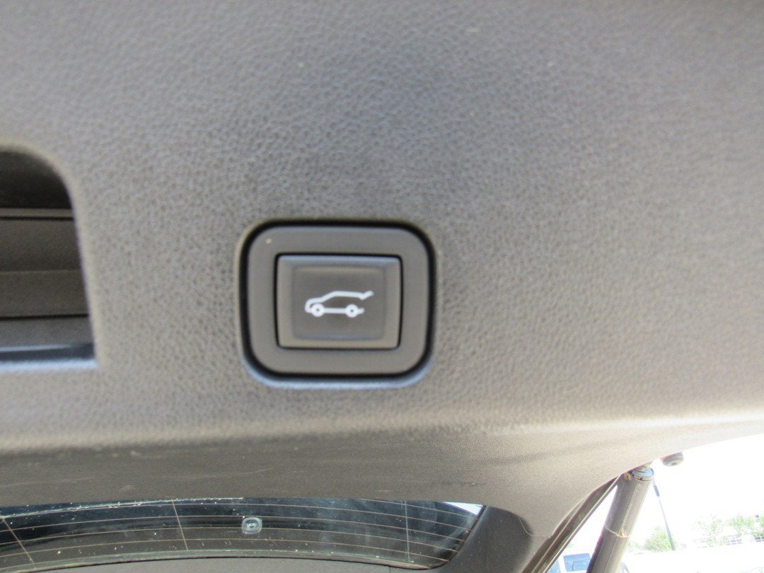 2024 Chevrolet Traverse FWD LT