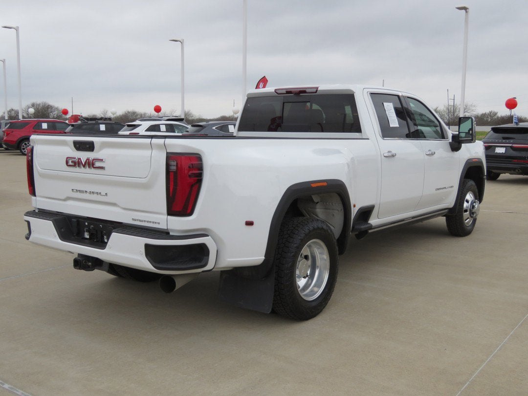 2024 GMC Sierra 3500HD Denali
