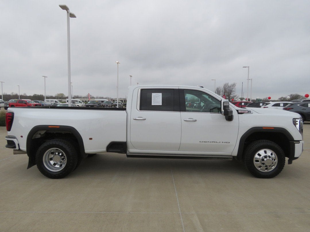2024 GMC Sierra 3500HD Denali