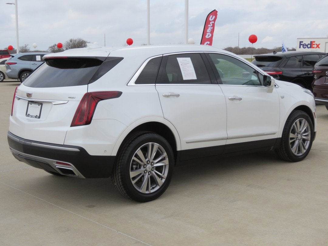2024 Cadillac XT5 FWD Premium Luxury
