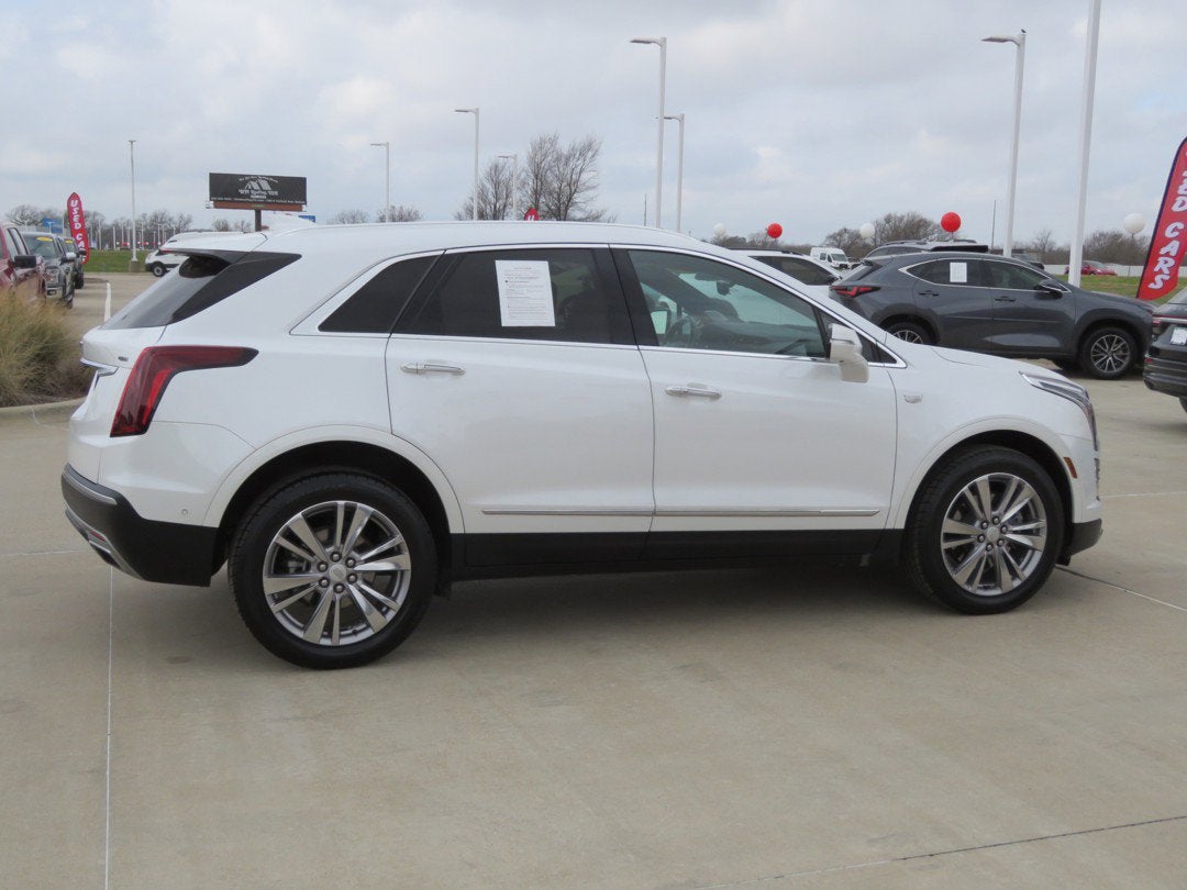 2024 Cadillac XT5 FWD Premium Luxury