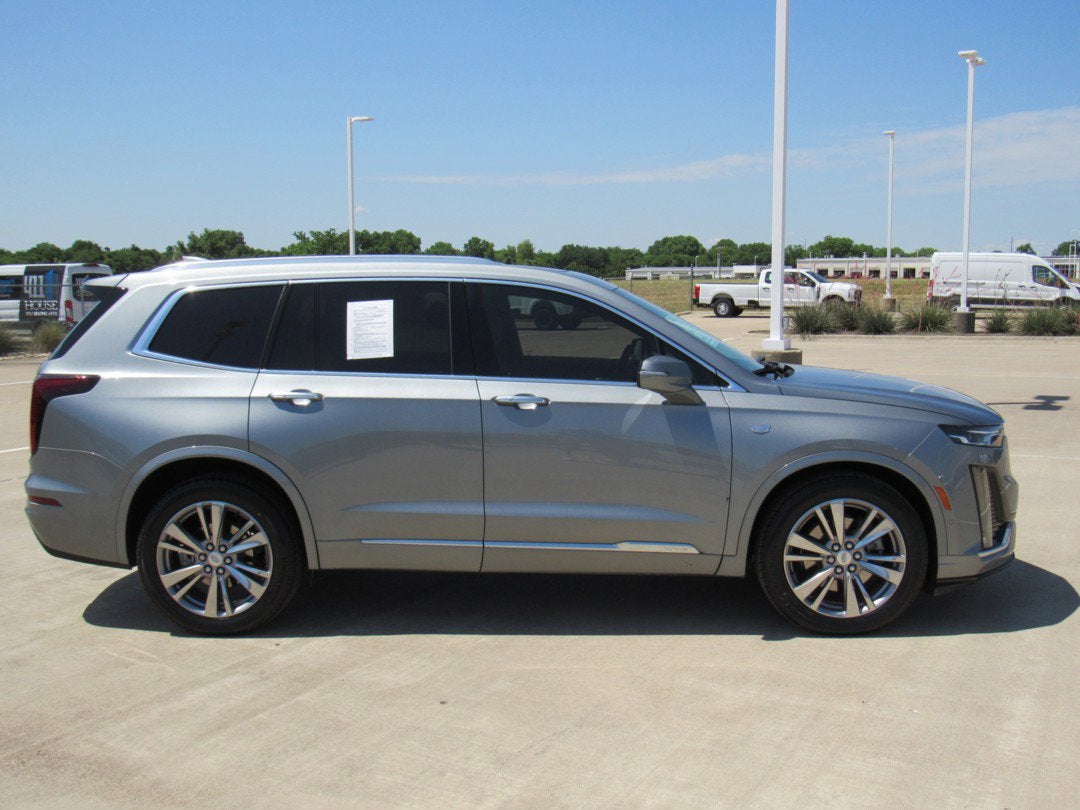 2023 Cadillac XT6 FWD Premium Luxury
