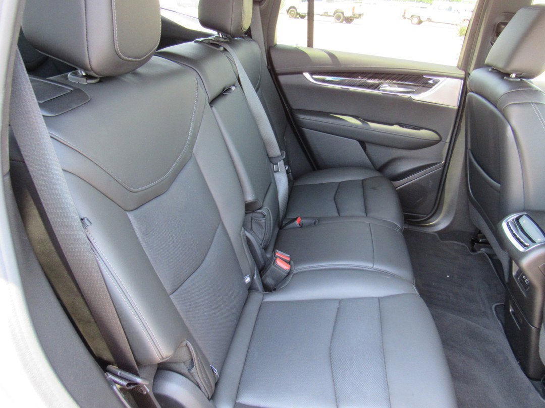 2023 Cadillac XT6 FWD Premium Luxury
