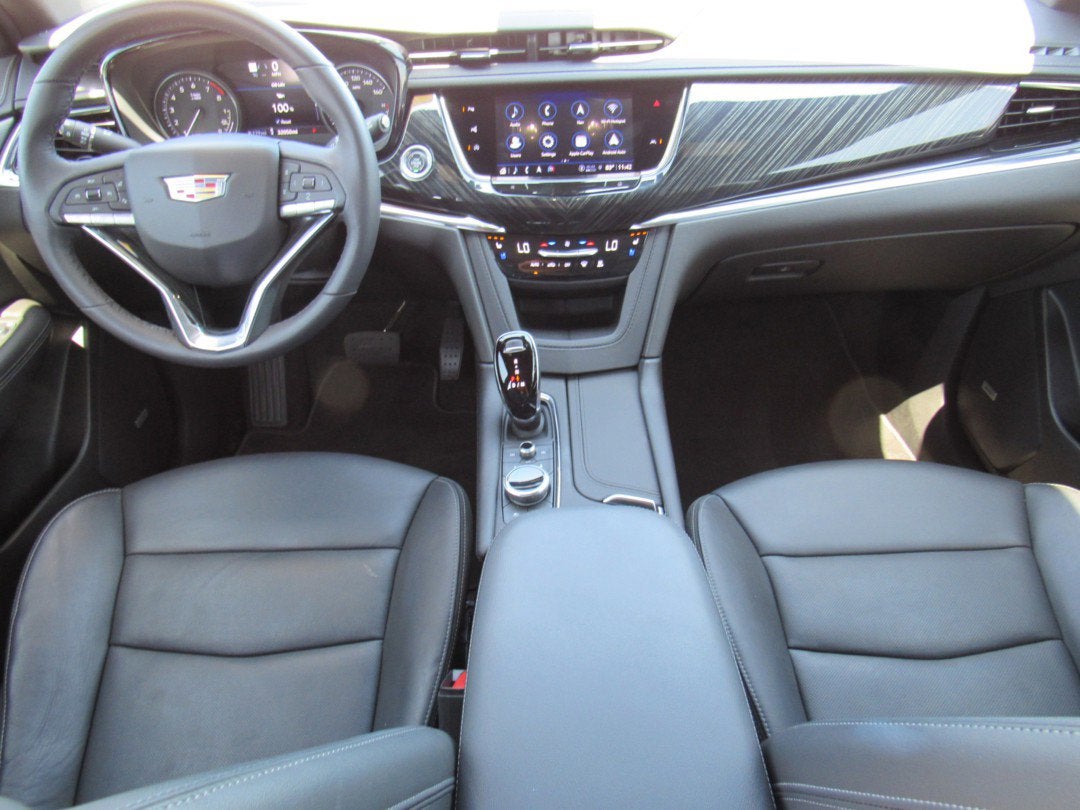 2023 Cadillac XT6 FWD Premium Luxury