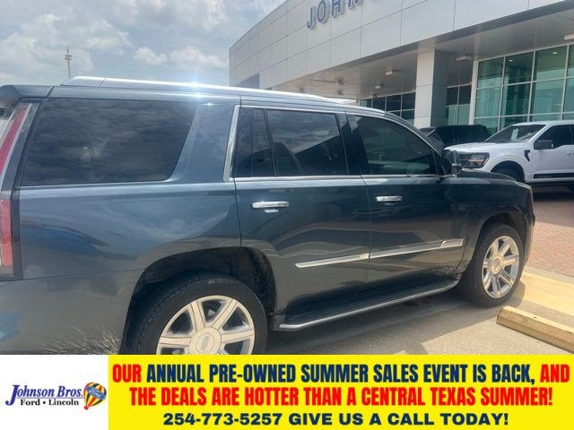 2020 Cadillac Escalade Luxury