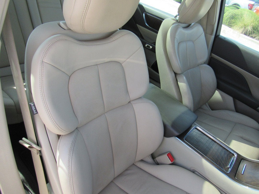 2018 Lincoln Continental Select