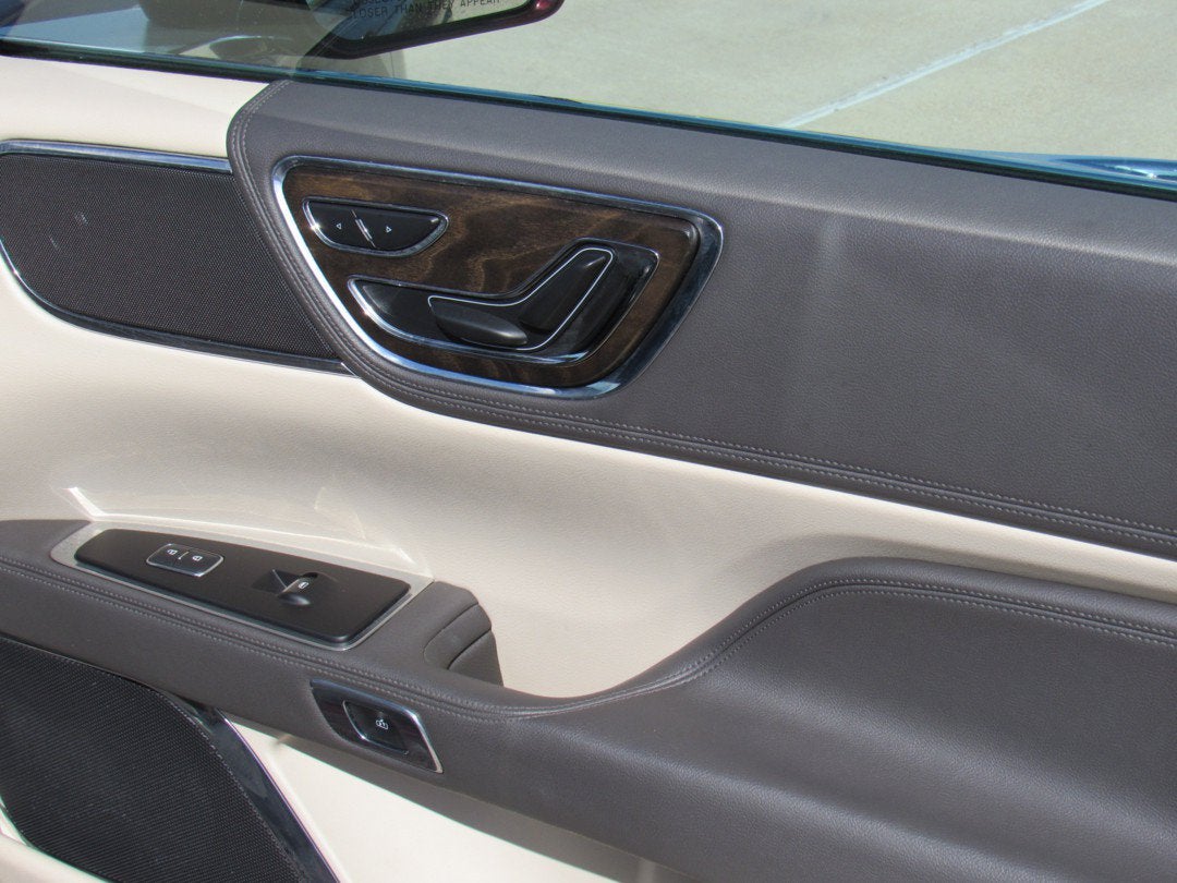 2018 Lincoln Continental Select