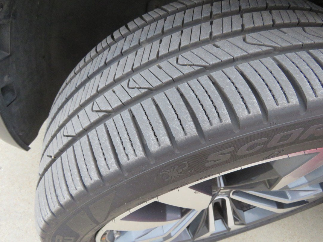 2023 Volkswagen Atlas 3.6L V6 SEL Premium R-Line