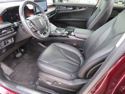 2022 Lincoln Nautilus Reserve