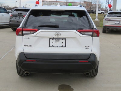 2020 Toyota RAV4 XLE Premium