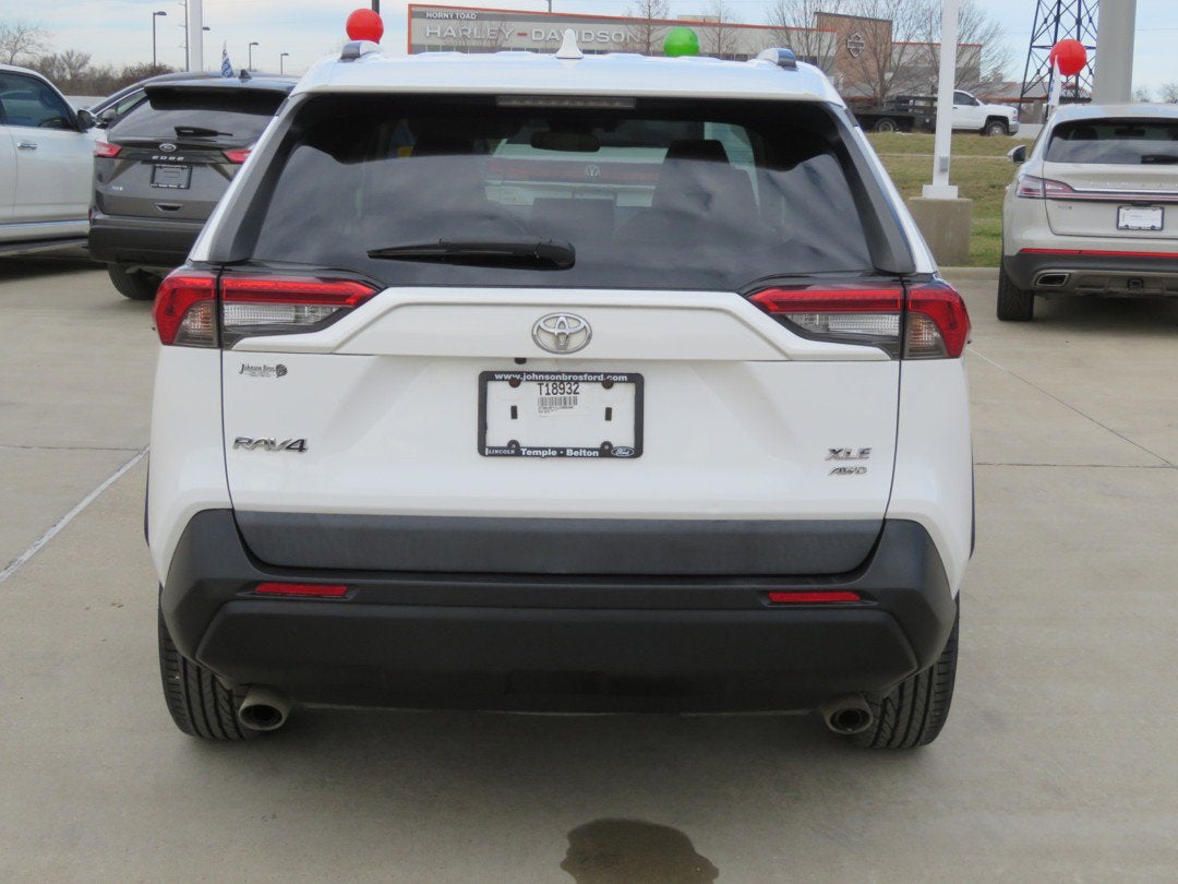 2020 Toyota RAV4 XLE Premium