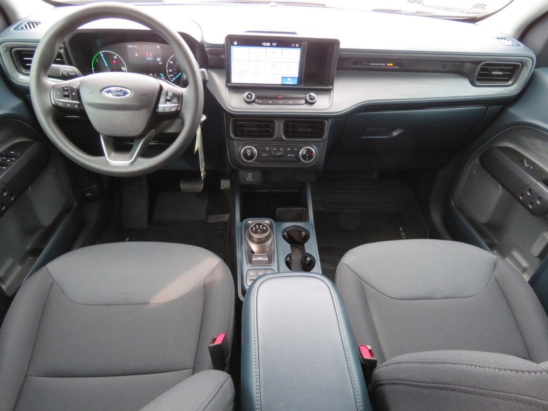 2023 Ford Maverick XL