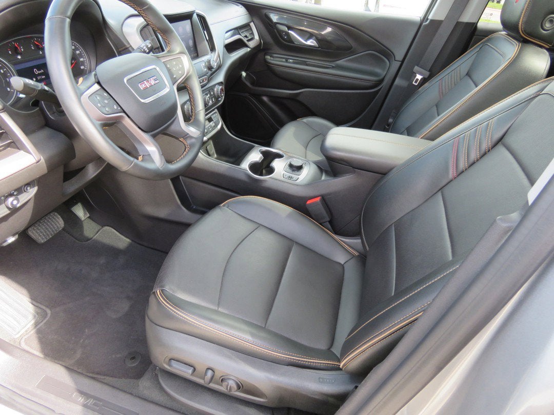 2024 GMC Terrain AT4