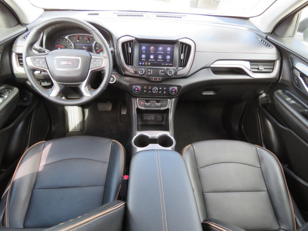 2024 GMC Terrain AT4