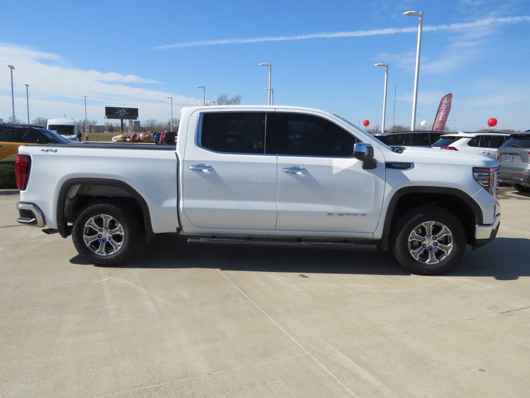 2022 GMC Sierra 1500 SLT