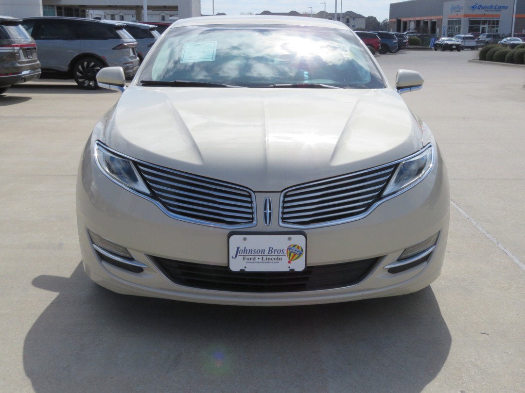 2016 Lincoln MKZ Base
