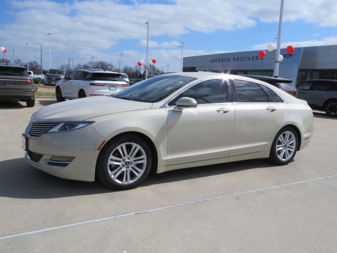 2016 Lincoln MKZ Base